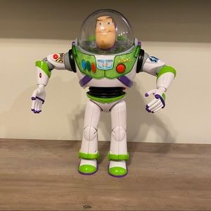 Fully functional Disney Pixar’s Buzz lightyear